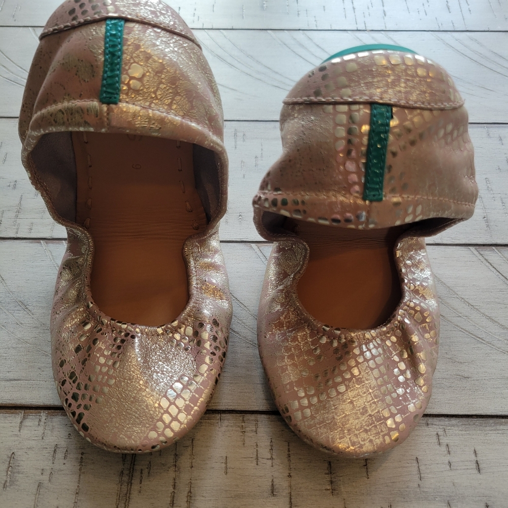 Tieks Rose Gold Glam Crackle Metallic Flats Size 9